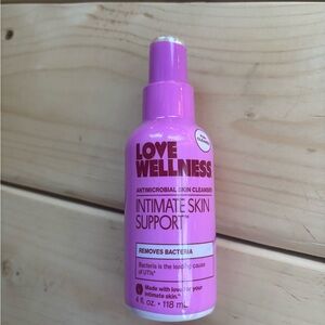 UNOPENED - LOVE WELLNESS Antimicrobial Intimate Skin Support Cleanser - Pink